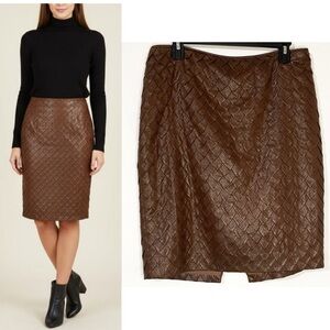 Per Se by Carlisle Brown Shimmer Faux Suede Textured Scale Pattern Skirt Sz. 10